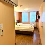 Barcelona Bed & Breakfast