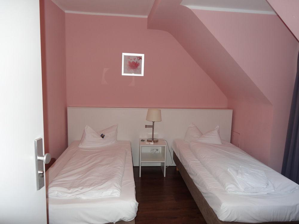 Barcelona Hotel 3*
